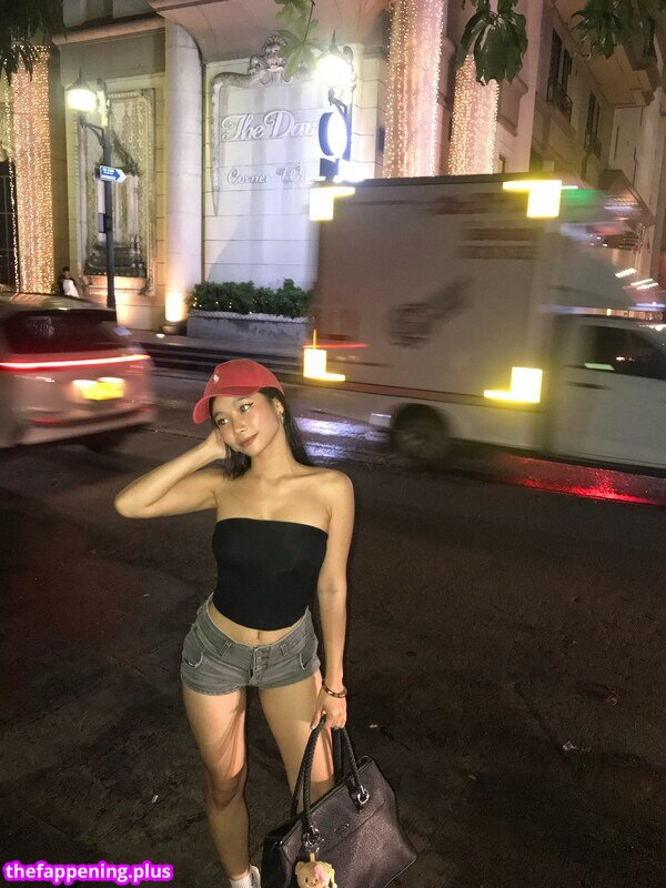Saipetch B. / aaomhelloo Naken OnlyFans Foto #306