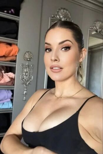 Amanda Cerny