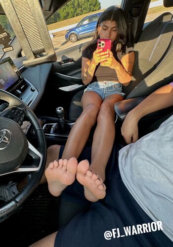Full leaked Amateur feet fetish private onlyfans photo