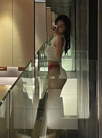 Full leaked Angellowee private onlyfans photo