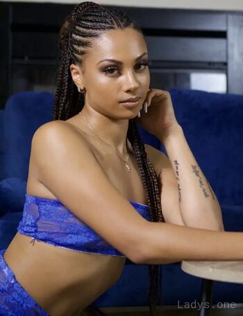 Full leaked Ava angel private onlyfans photo
