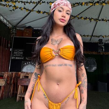 Full leaked Veiled vixen/ private onlyfans photo