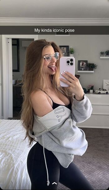 Full leaked Brooke monk page private onlyfans photo
