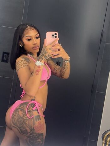 Full leaked Carenavonchae private onlyfans photo