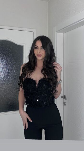 Full leaked Christina reeder private onlyfans photo