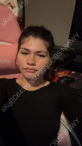 Full leaked Ciggybae  page private onlyfans photo