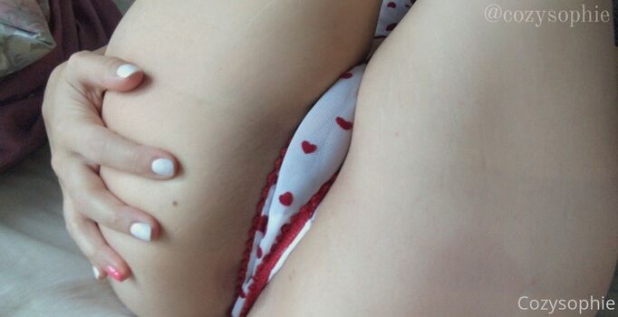 Full leaked Cozysophie private onlyfans photo