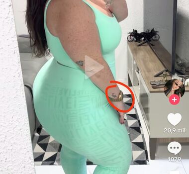 Full leaked Deusagg private onlyfans photo