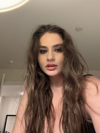 Full leaked Elisabeth marchini private onlyfans photo