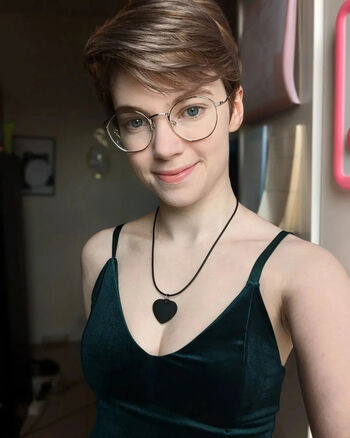 Full leaked Emmathorne private onlyfans photo
