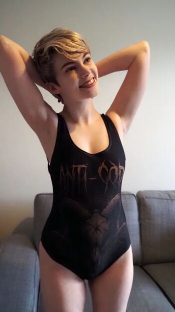 Full leaked Emmathorne private onlyfans photo