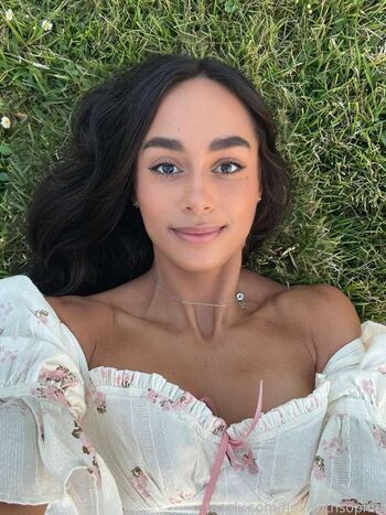 Full leaked Flexy sophie private onlyfans photo
