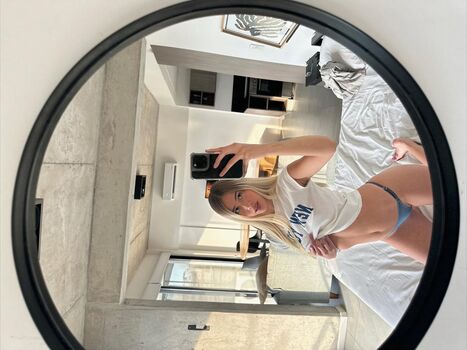 Full leaked Freyamile private onlyfans photo