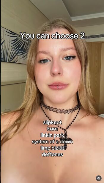 Full leaked Hannah becker private onlyfans photo