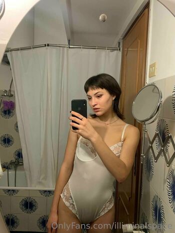Full leaked Illiminalspace private onlyfans photo