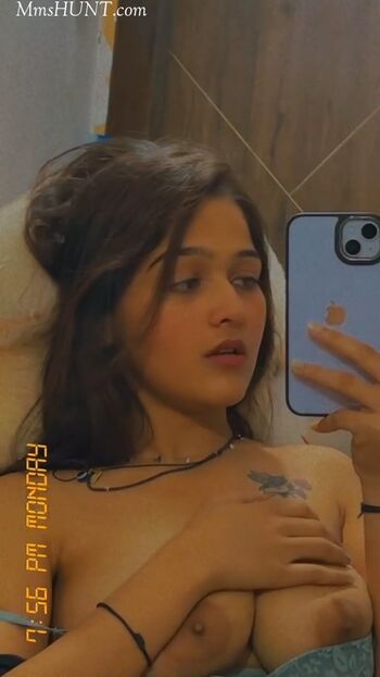 Full leaked Ishuu private onlyfans photo