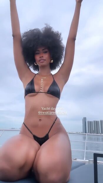 Full leaked Jasmine chola page private onlyfans photo