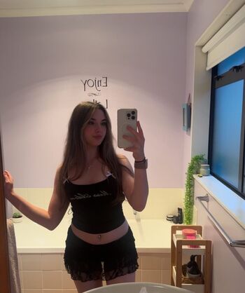 Full leaked Katie watson private onlyfans photo