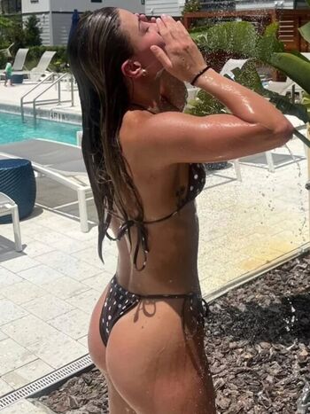 Full leaked Kendal grey private onlyfans photo