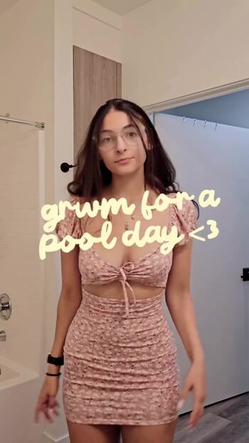 Full leaked Lenabader private onlyfans photo