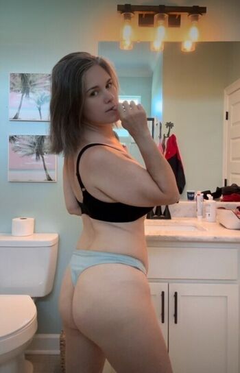 Full leaked Linda crews private onlyfans photo