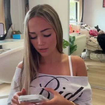 Full leaked Luvlivvyy private onlyfans photo