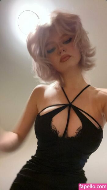 Full leaked M ae private onlyfans photo