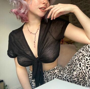 Full leaked M ae private onlyfans photo