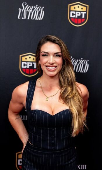 Full leaked Mackenzie dern private onlyfans photo