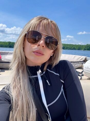 Full leaked Madilyn bailey private onlyfans photo