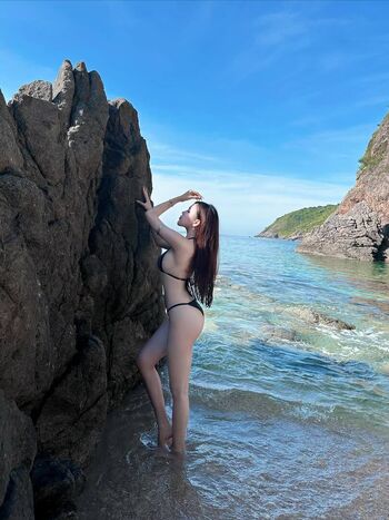 Full leaked Mianh private onlyfans photo