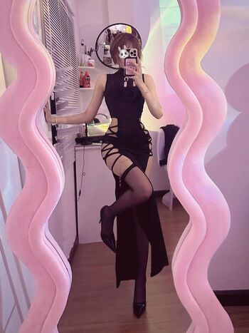 Full leaked Miko xinhh private onlyfans photo