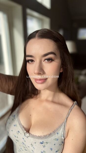 Full leaked Miss mikka private onlyfans photo