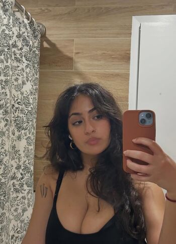 nefertittyyy
