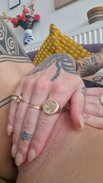 Full leaked Polly ellens private onlyfans photo