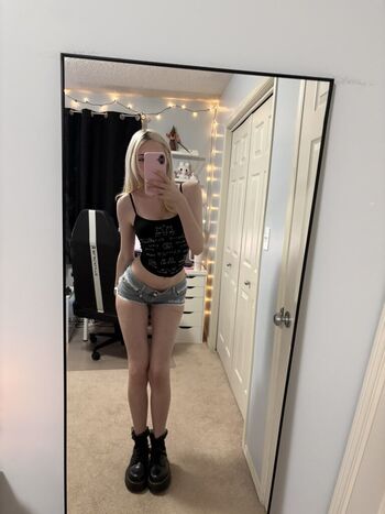 Full leaked Qor saige private onlyfans photo