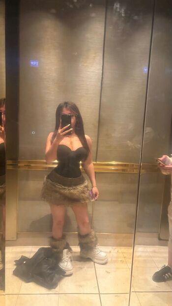 Full leaked Serenasums private onlyfans photo