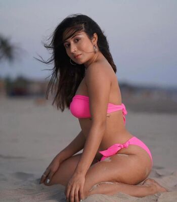 Full leaked Shreya kalra private onlyfans photo
