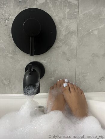 Full leaked Sophiarose vip private onlyfans photo