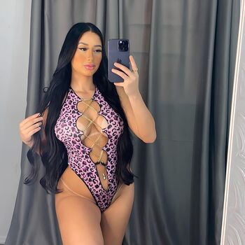 Full leaked Thaliaalmeidah page private onlyfans photo