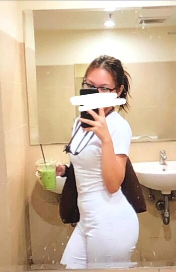 Full leaked Themagicpatootie private onlyfans photo