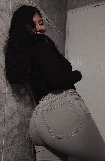 Full leaked Themarieu private onlyfans photo