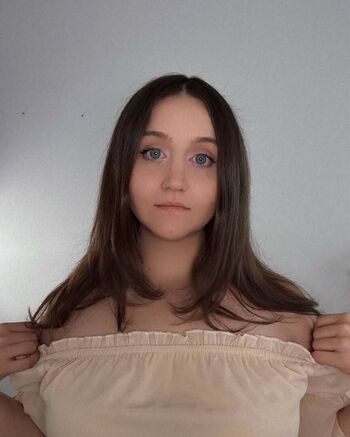 Full leaked Thighgirlelle private onlyfans photo