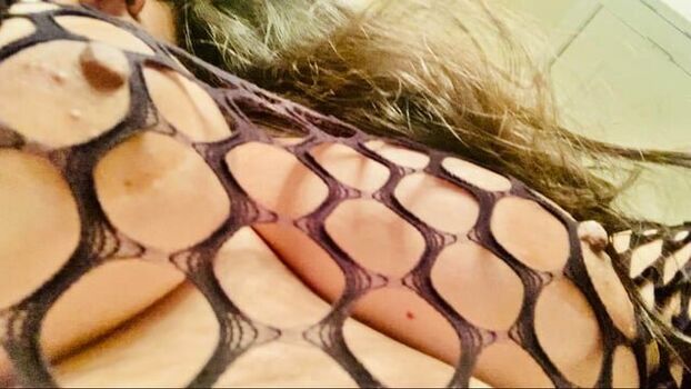 Full leaked Waifu mommy private onlyfans photo