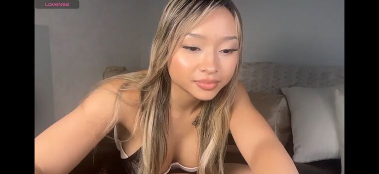 Full leaked Sophie rain / private onlyfans photo