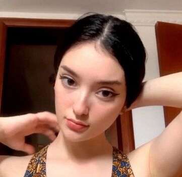 Full leaked Who is this private onlyfans photo