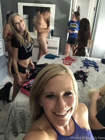wicked_olivia_