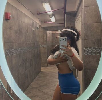 Full leaked Widowmako private onlyfans photo