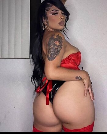 Full leaked Yeska private onlyfans photo